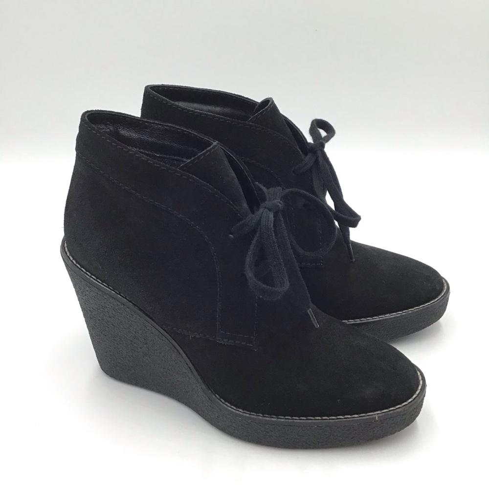 Aquatalia Vianna size 5.5 black wedge boot suede lace up Italy Flaw